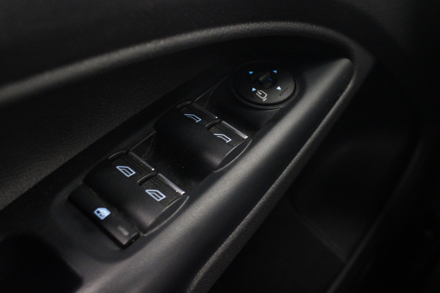 Ford Tourneo Connect Compact 1.0 Titanium