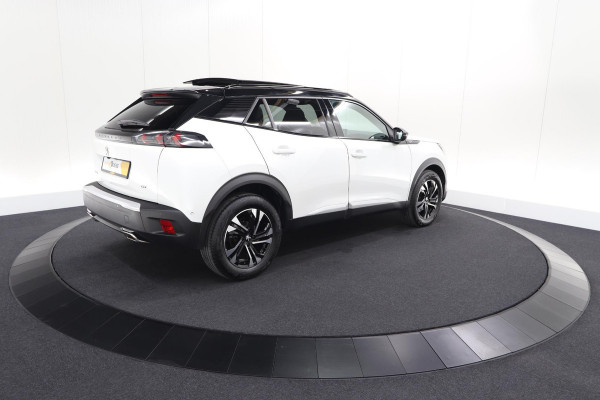 Peugeot 2008 PureTech 130 GT | Elektrisch Panoramadak | Camera | Dodehoekdetectie