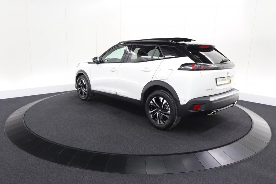 Peugeot 2008 PureTech 130 GT | Elektrisch Panoramadak | Camera | Dodehoekdetectie