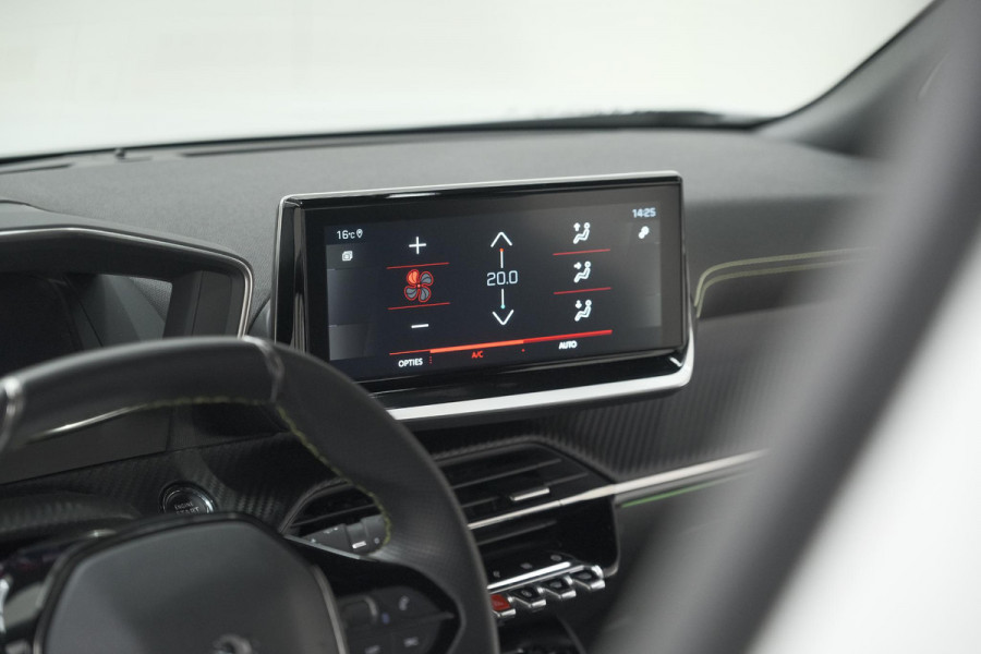 Peugeot 2008 PureTech 130 GT | Elektrisch Panoramadak | Camera | Dodehoekdetectie