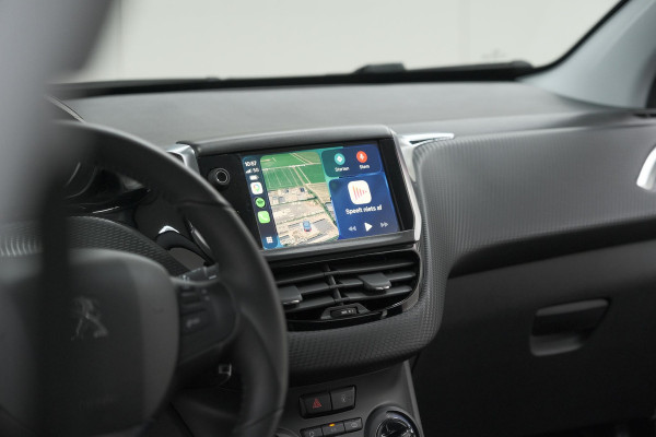 Peugeot 2008 PureTech 110 EAT6 Active | Camera | Apple CarPlay | Parkeersensoren