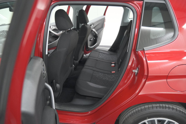 Peugeot 2008 PureTech 110 EAT6 Active | Camera | Apple CarPlay | Parkeersensoren