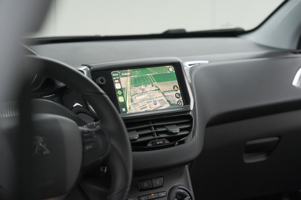 Peugeot 2008 PureTech 110 EAT6 Active | Camera | Apple CarPlay | Parkeersensoren