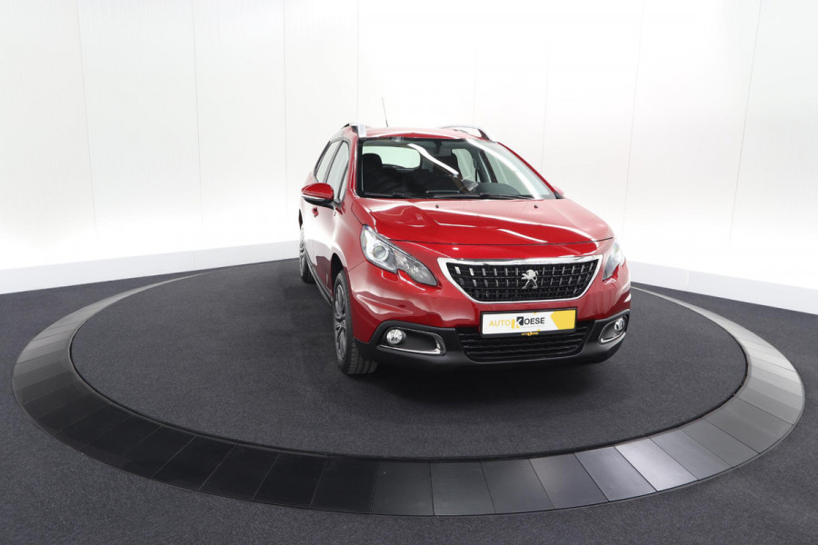 Peugeot 2008 PureTech 110 EAT6 Active | Camera | Apple CarPlay | Parkeersensoren