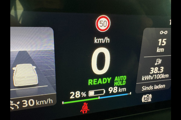 Volkswagen ID.3 Pro Advantage 58 kWh Airco - Achteruitrijcamera - Navigatie - Apple carplay - parkeersensoren - Voorstoelen verwarmd - Rondomzicht camera - Licht metalen velgen 18 inch - Radio - Led verlichting  - Stuur multifunctioneel - Cruise control