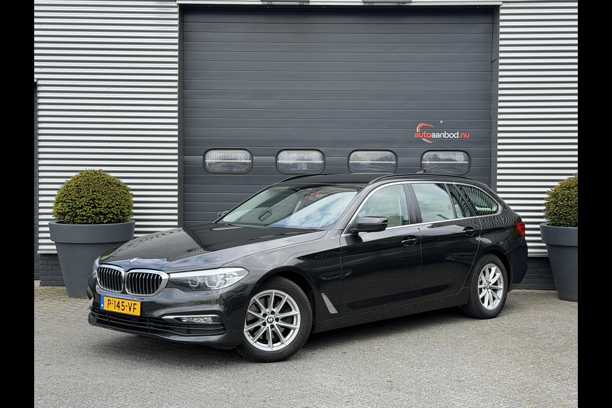 BMW 5 Serie Touring 520d High Executive | Camera | Lederen Bekleding | Elektrische Trekhaak | Elektrische Achterklep |