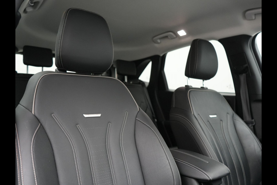 Ford Kuga 2.5 Vignale PHEV 225pk Dealer O.H. | Trekhaak Af Fabriek | 360 Camera | Adaptive Cruise | Lederen Sportstoelen Memory & Verwarmd | Bang & Olufsen | Apple Carplay | Keyless | Achterbank Verwarmd | Blis | Stuur Verwarmd | Navigatie | DAB | Plug In Hybrid |