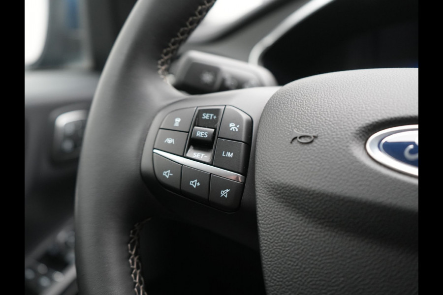 Ford Kuga 2.5 Vignale PHEV 225pk Dealer O.H. | Trekhaak Af Fabriek | 360 Camera | Adaptive Cruise | Lederen Sportstoelen Memory & Verwarmd | Bang & Olufsen | Apple Carplay | Keyless | Achterbank Verwarmd | Blis | Stuur Verwarmd | Navigatie | DAB | Plug In Hybrid |