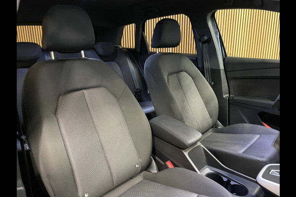 Audi Q4 e-tron 35|FULL BLACK EDITION|86% SOH|20'' LMV|ACC|CARPLAY|STOELVERWARMING|NAVIGATIE|NL-AUTO|NAP|1e EIGENAAR|INCLUSIEF BTW|