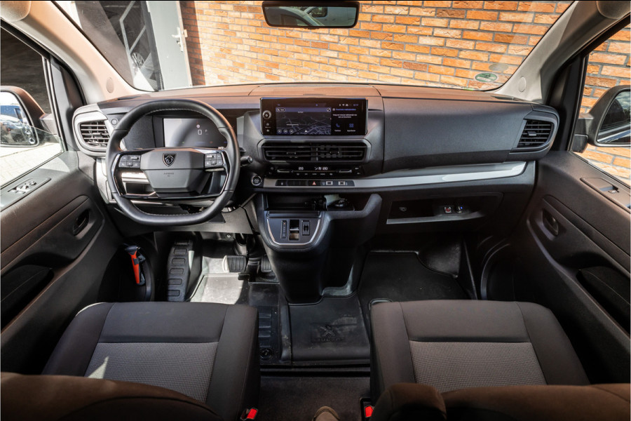 Peugeot Expert 2.0 BlueHDi L3 DC | Navigatie | CarPlay | Camera | L+R Schuifdeur | LED Koplampen | Afneembare trekhaak | Dodehoek detector | Cruise control | DAB | BPM Vrij | Fabrieksgarantie