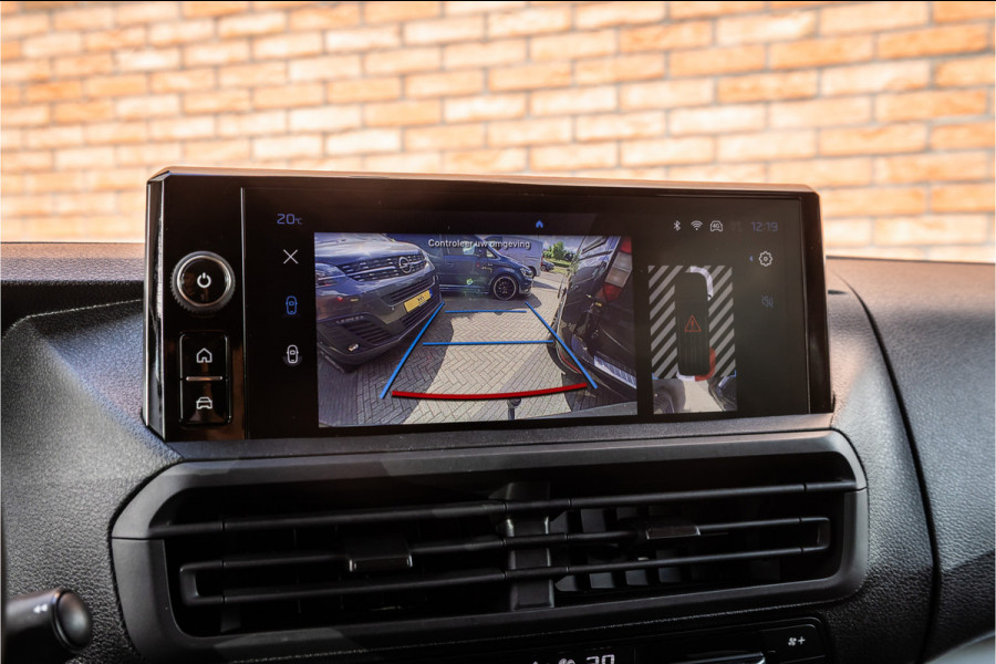 Peugeot Expert 2.0 BlueHDi L3 DC | Navigatie | CarPlay | Camera | L+R Schuifdeur | LED Koplampen | Afneembare trekhaak | Dodehoek detector | Cruise control | DAB | BPM Vrij | Fabrieksgarantie