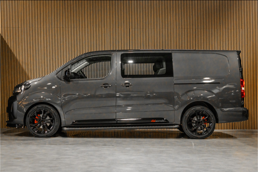 Citroën Jumpy 2.0 BlueHDI DC 180 L3 XL | Dubbel cabine | L+R Schuifdeur | Camera | CarPlay | DAB | Flippers | 5-Zitter | PDC | Navigatie | BPM Vrij | Fabrieksgarantie