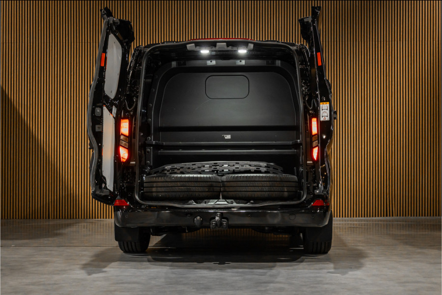Ford Transit Custom 300 2.0 TDCI Limited DC | 360 Camera | ACC | Blind Spot | L+R Schuifdeur | Trekhaak | Navigatie | CarPlay | DAB | Dealer onderhouden | BPM Vrij