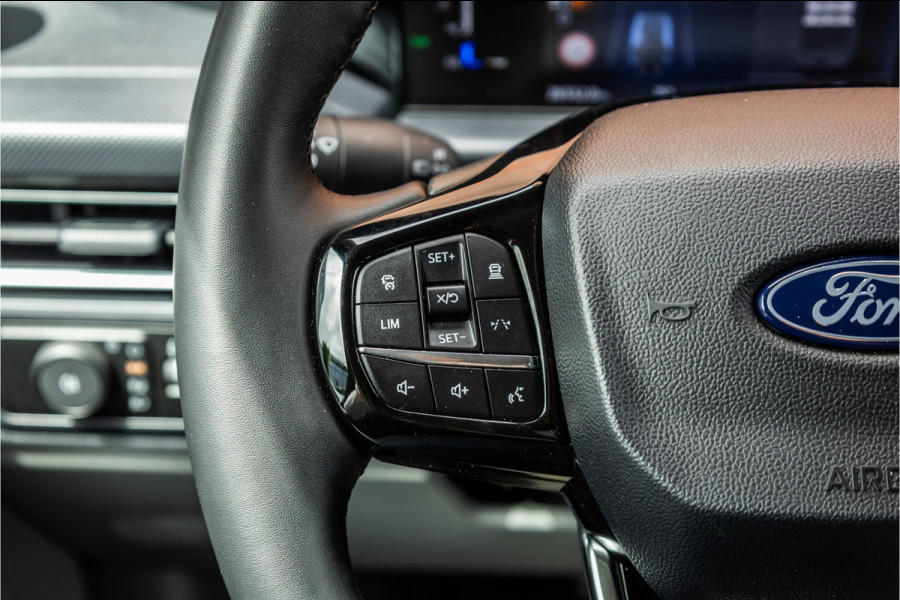 Ford Transit Custom 300 2.0 TDCI Limited DC | 360 Camera | ACC | Blind Spot | L+R Schuifdeur | Trekhaak | Navigatie | CarPlay | DAB | Dealer onderhouden | BPM Vrij