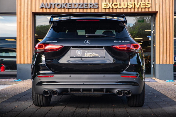 Mercedes-Benz GLA AMG 45 S 4MATIC+ Mercedes-Benz GLA 45 S AMG 4MATIC+ Panodak Schaalstoelen Burmester Ambient Widescreen 360 Camera