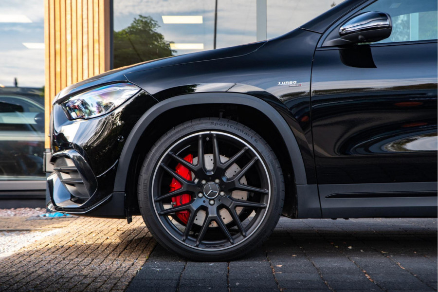 Mercedes-Benz GLA AMG 45 S 4MATIC+ Mercedes-Benz GLA 45 S AMG 4MATIC+ Panodak Schaalstoelen Burmester Ambient Widescreen 360 Camera