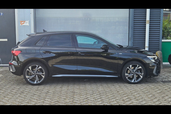 Audi A3 Sportback 40 TFSI-e 3x S-line Keyless Matrix Memory Camera Virtual