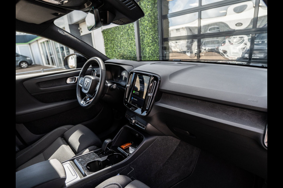 Volvo XC40 P8 Recharge Twin Plus 78 kWh 408PK |537KM WLTP | Trekhaak | Carplay | BTW