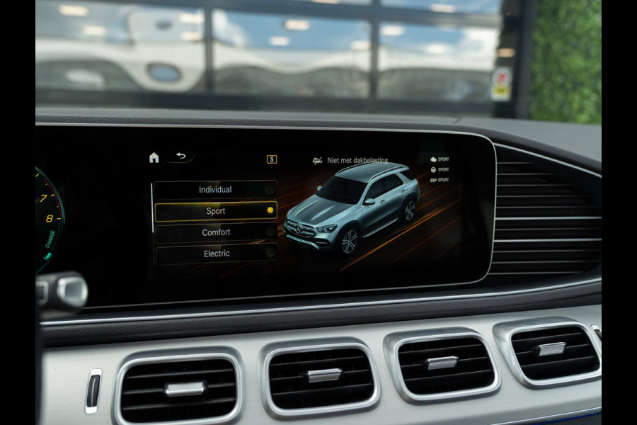 Mercedes-Benz GLE 350 e 4MATIC AMG-Line | Pano |Distronic | Trekhaak |