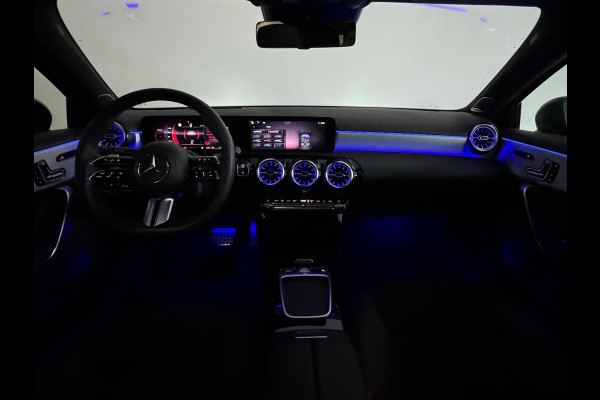 Mercedes-Benz A-Klasse 180 AMG Pano|Memory|Burmester|HuD|VOL