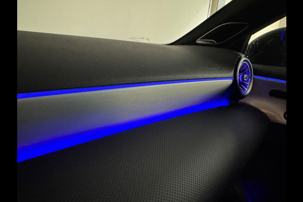 Mercedes-Benz A-Klasse 180 AMG Pano|Memory|Burmester|HuD|VOL