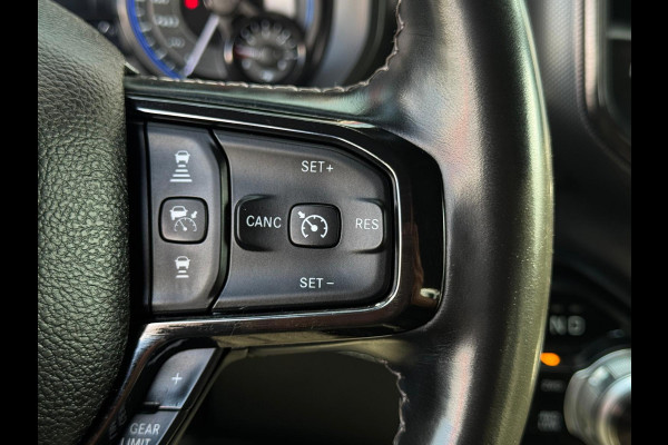 Dodge Ram 1500 5.7 V8 4x4 Crew Cab Limited
