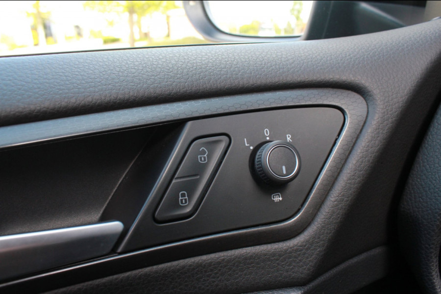 Volkswagen Golf 2.0 TSI GTI Performance