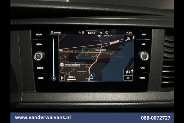 Volkswagen Transporter 2.0 TDI L2H1 Euro6 Airco | Navigatie | Apple Carplay | Android Auto | Trekhaak Cruisecontrol, Parkeersensoren