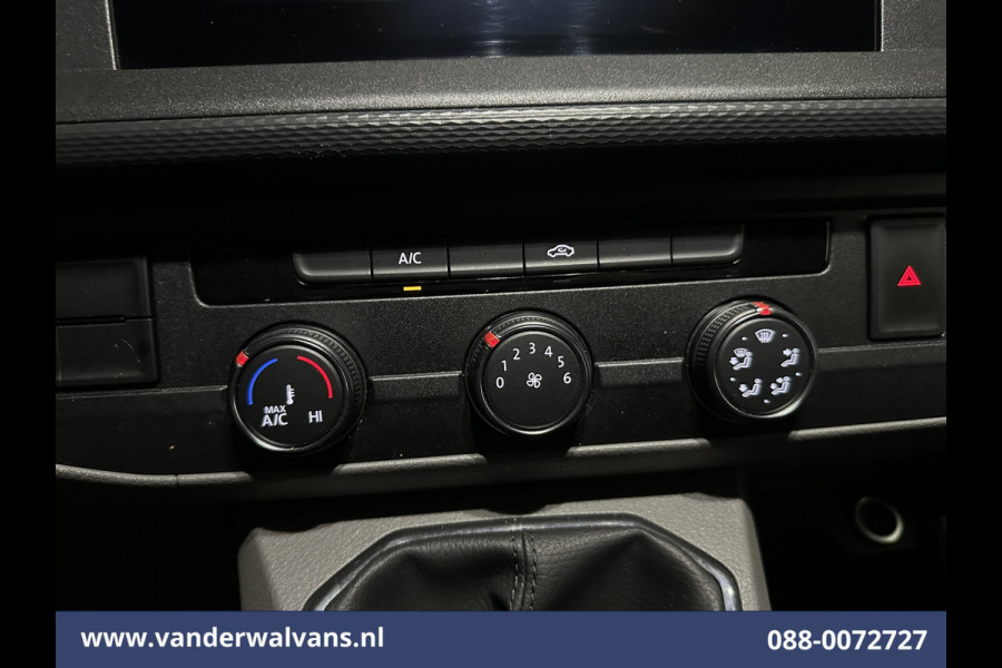 Volkswagen Transporter 2.0 TDI L2H1 Euro6 Airco | Navigatie | Apple Carplay | Android Auto | Trekhaak Cruisecontrol, Parkeersensoren