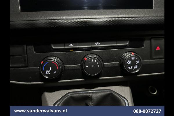 Volkswagen Transporter 2.0 TDI L2H1 Euro6 Airco | Navigatie | Apple Carplay | Android Auto | Trekhaak Cruisecontrol, Parkeersensoren