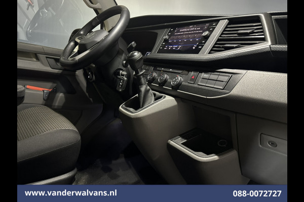 Volkswagen Transporter 2.0 TDI L2H1 Euro6 Airco | Navigatie | Apple Carplay | Android Auto | Trekhaak Cruisecontrol, Parkeersensoren