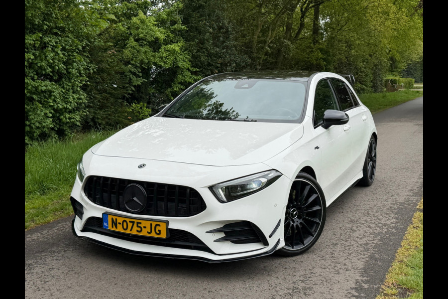 Mercedes-Benz A-Klasse AMG 35 4MATIC|2019|Schaalstoelen|Dealer|Lip-pakket|Sfeer verl| Camera|