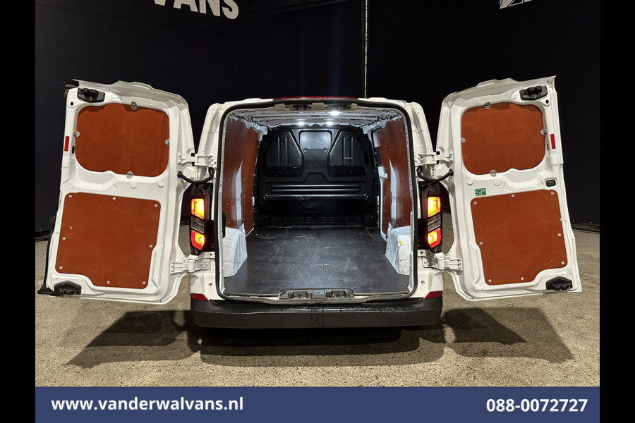 Ford Transit Custom 2.0 TDCI 136pk L2H1 Euro6 Airco | Camera | Apple Carplay | LED | Cruisecontrol | Verwarmde voorruit Android Auto, Parkeersensoren, Bijrijdersbank, 2800kg trekvermogen