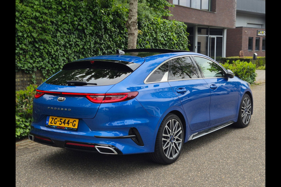 Kia ProCeed T-GDI GT-PlusLine VOL OPTIE Panorama Keyless LED ACC Line Assist Camera 1.4 T