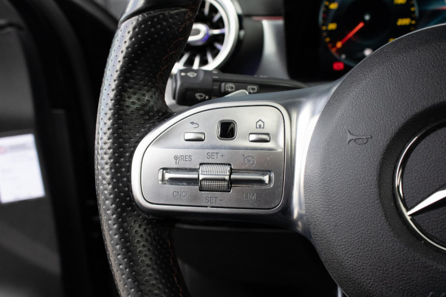 Mercedes-Benz A-Klasse 250 Premium Plus PANO CAMERA STOELVERWARMING