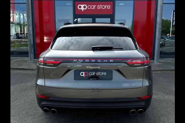 Porsche Cayenne 3.0 E-Hybrid | Panorama | Luchtvering | Bose | Dodehoek sensor | Stoel ventilatie | Sport Chrono