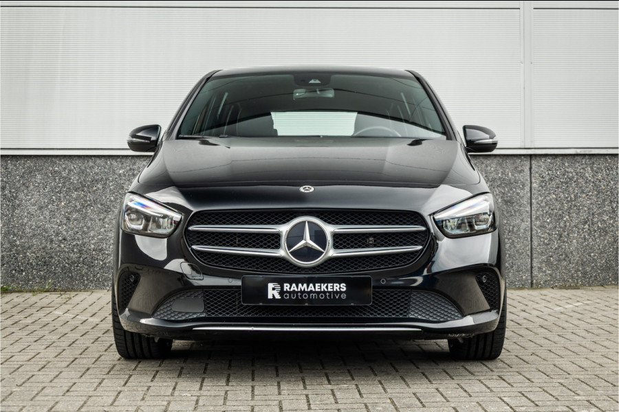 Mercedes-Benz B-Klasse 250 e Busin. Sfeerverlichting / Camera / 19inch / Trekhaak