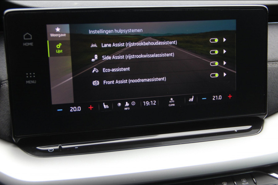 Škoda Octavia Combi 1.0 e-TSI Business Edition Plus | HUD | Keyless-Go | CarPlay | Cockpit |Camera | Stoelverw | LED |Trekhaak |