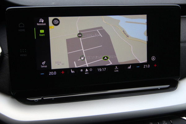 Škoda Octavia Combi 1.0 e-TSI Business Edition Plus | HUD | Keyless-Go | CarPlay | Cockpit |Camera | Stoelverw | LED |Trekhaak |