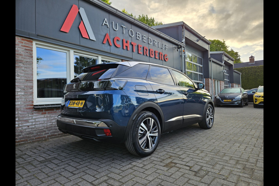 Peugeot 3008 1.6 HYbrid 225 Allure Carplay! Plug-In! Camera! Navigatie! Mooie/Nette Auto!