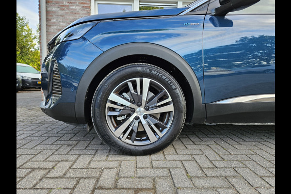 Peugeot 3008 1.6 HYbrid 225 Allure Carplay! Plug-In! Camera! Navigatie! Mooie/Nette Auto!