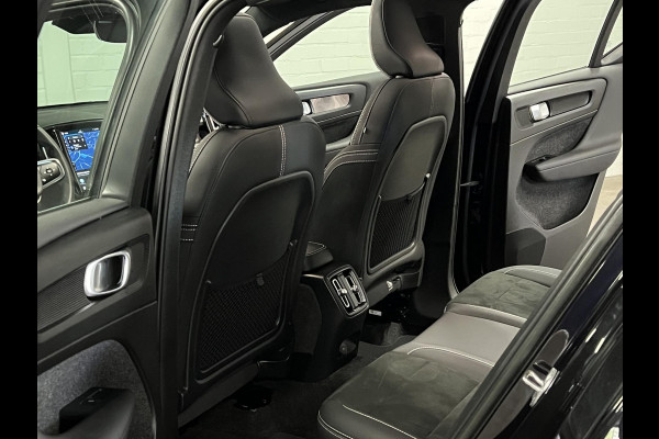 Volvo XC40 Ultimate Dark Open dak | Adapt. cruise | 360 camera | Stuur-/stoelverwarming | Harman/Kardon | Memory | Carplay