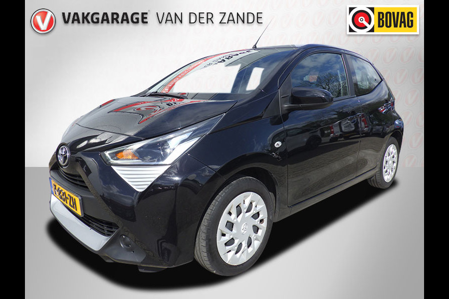 Toyota Aygo 1.0 VVT-i x-play Airco, Carplay, 5 DRS, NL/NAP!