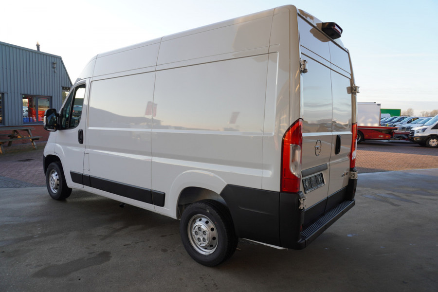Opel Movano 2.2D 140PK L2H2 Nr. V031 | Airco | Cruise | Camera | Navi | Betimmering