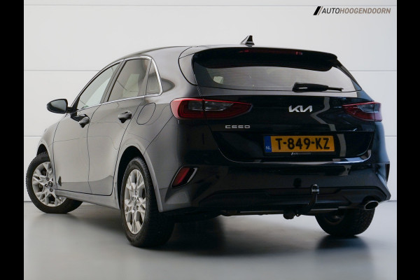 Kia Ceed 1.5 T-GDi MHEV DynamicLine Luxe (APPLE CARPLAY,ACHTERUITRIJCAMERA,PARKEERSENSOREN,LANE ASSIST,ADAPTIVE CRUISE,TOPCONDITIE