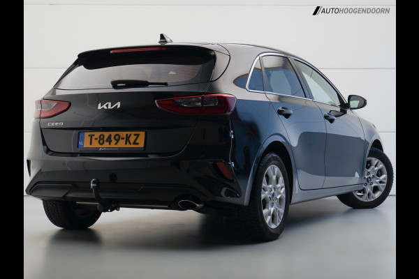 Kia Ceed 1.5 T-GDi MHEV DynamicLine Luxe (APPLE CARPLAY,ACHTERUITRIJCAMERA,PARKEERSENSOREN,LANE ASSIST,ADAPTIVE CRUISE,TOPCONDITIE