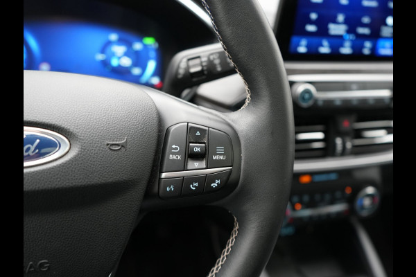 Ford Kuga 2.5 Vignale PHEV 225pk Dealer O.H | Panodak | Head Up | Bang & Olufsen Sound | Adaptive Cruise | 360 Camera | Lederen Sportstoelen Memory & Verwarmd | Keyless | Pilot Assist | Blis | Apple Carplay | Navigatie | Virtual | DAB  | Plug In Hybrid |