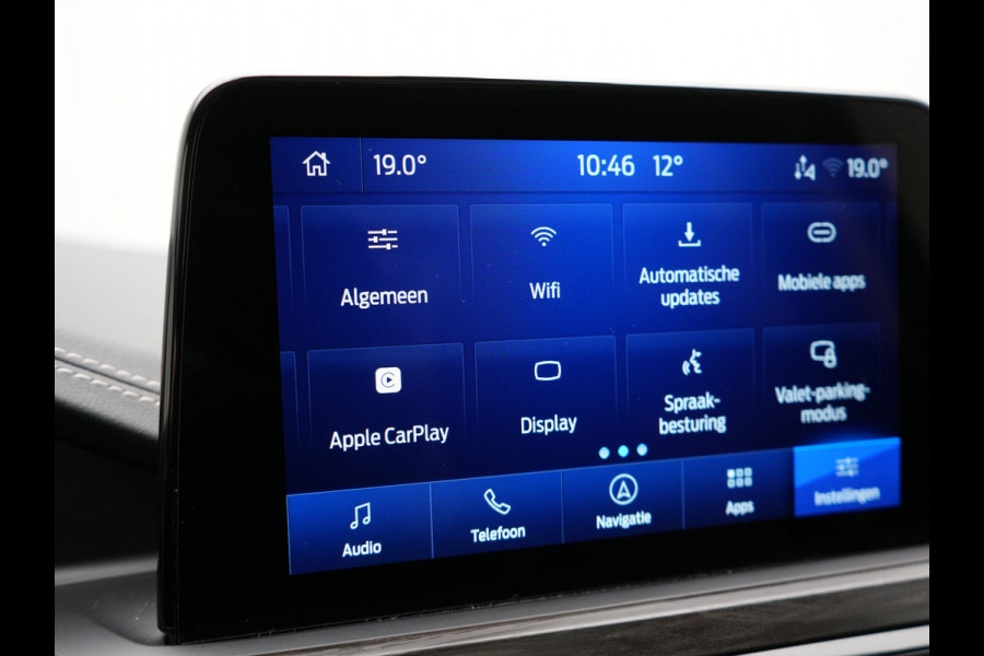 Ford Kuga 2.5 Vignale PHEV 225pk Dealer O.H | Panodak | Head Up | Bang & Olufsen Sound | Adaptive Cruise | 360 Camera | Lederen Sportstoelen Memory & Verwarmd | Keyless | Pilot Assist | Blis | Apple Carplay | Navigatie | Virtual | DAB  | Plug In Hybrid |