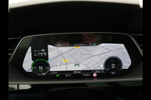 Audi e-tron 50 Quattro 2x S Line 313pk 71 kWh Dealer O.H INCL BTW | Luchtvering | Panodak | Head Up | Adaptive Cruise | Sfeerverlichting | Lederen Sportstoelen Verwarmd | Keyless | Navigatie | 20"L.M | DAB | Virtual |