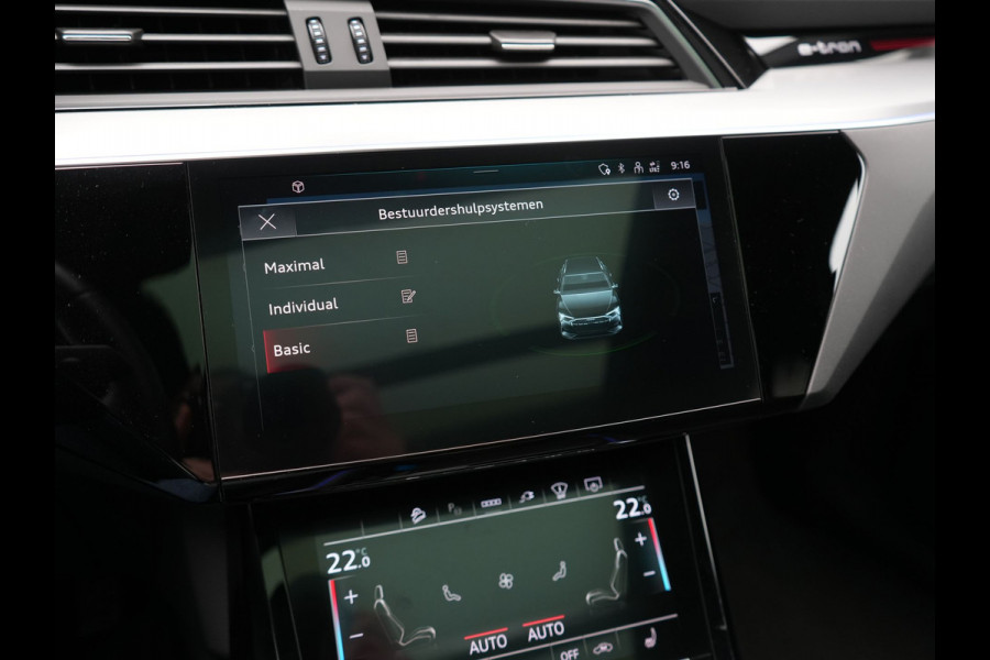 Audi e-tron 50 Quattro 2x S Line 313pk 71 kWh Dealer O.H INCL BTW | Luchtvering | Panodak | Head Up | Adaptive Cruise | Sfeerverlichting | Lederen Sportstoelen Verwarmd | Keyless | Navigatie | 20"L.M | DAB | Virtual |